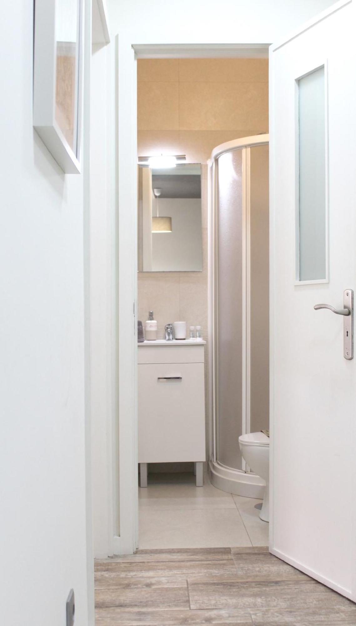 The Gallery Apartment Порто Екстериор снимка